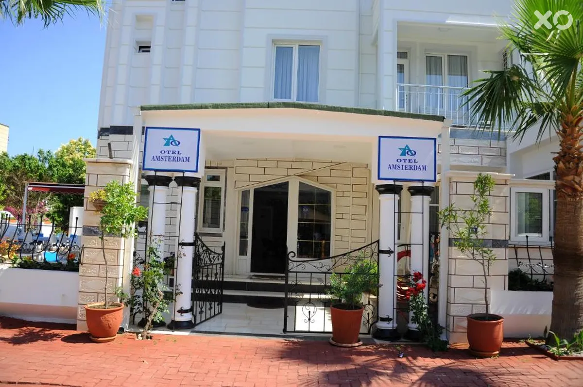 Amsterdam Hotel