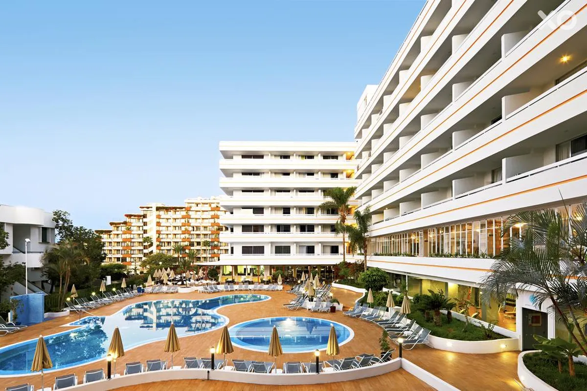 Coral Suites & SPA