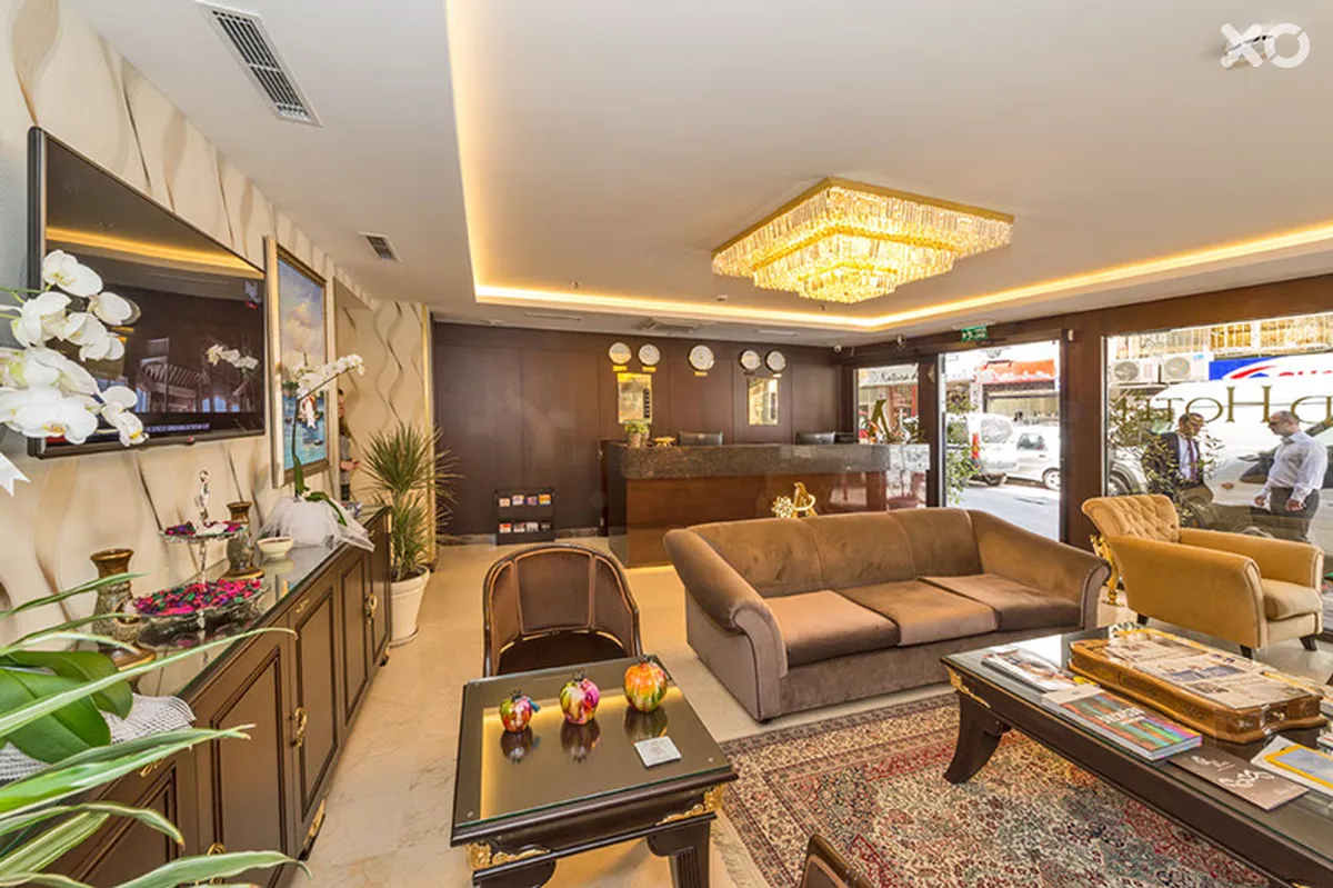 Aprilis Gold Hotel
