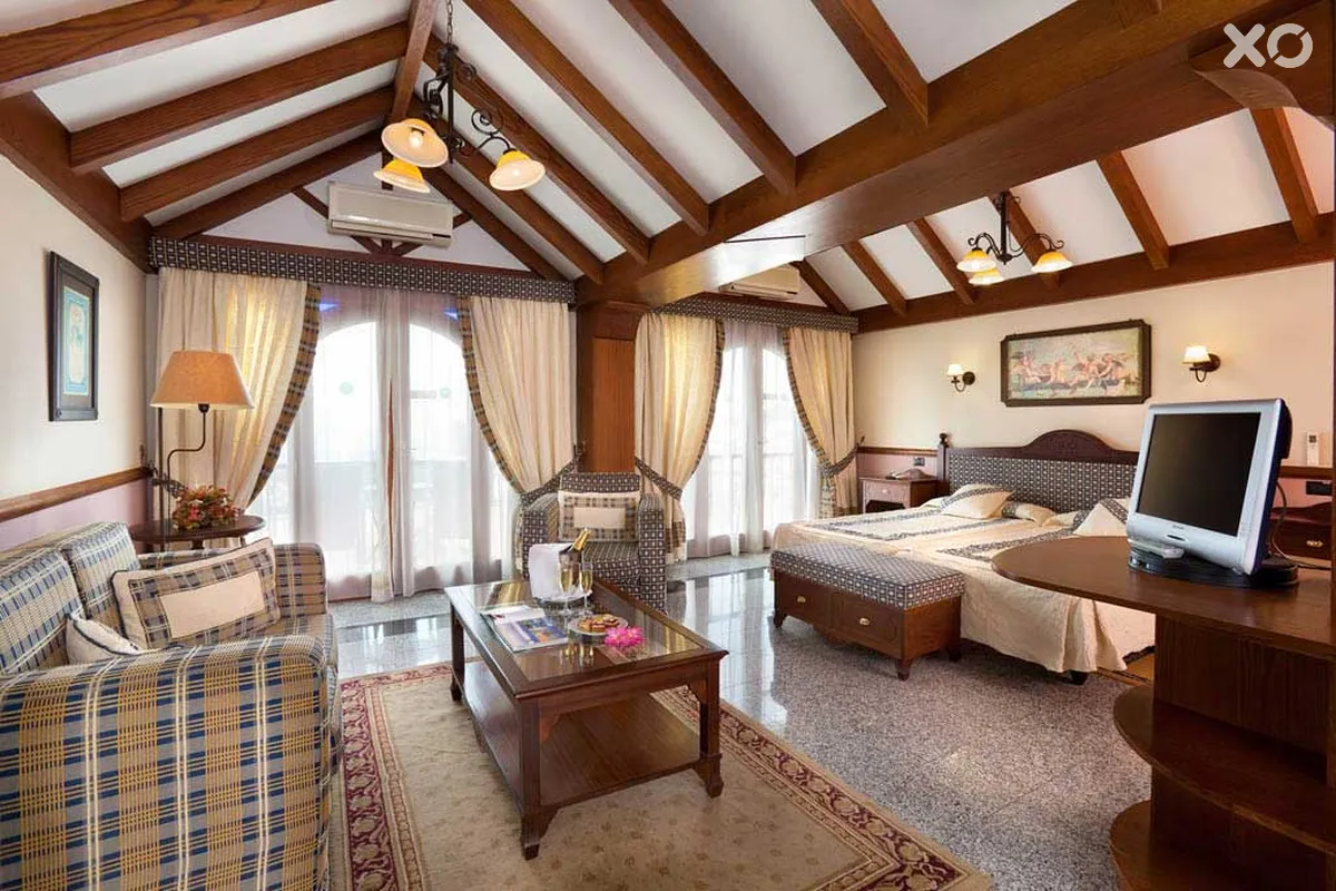 Paradise Park Fun Lifestyle Hotel