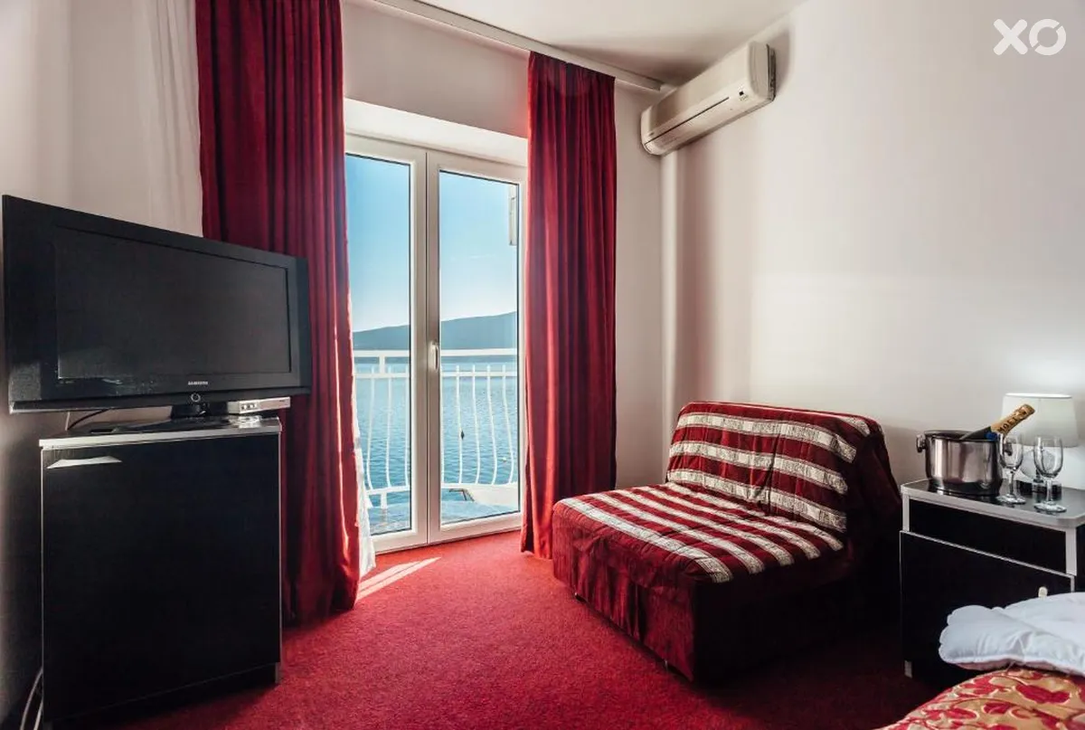 Azzurro Hotel