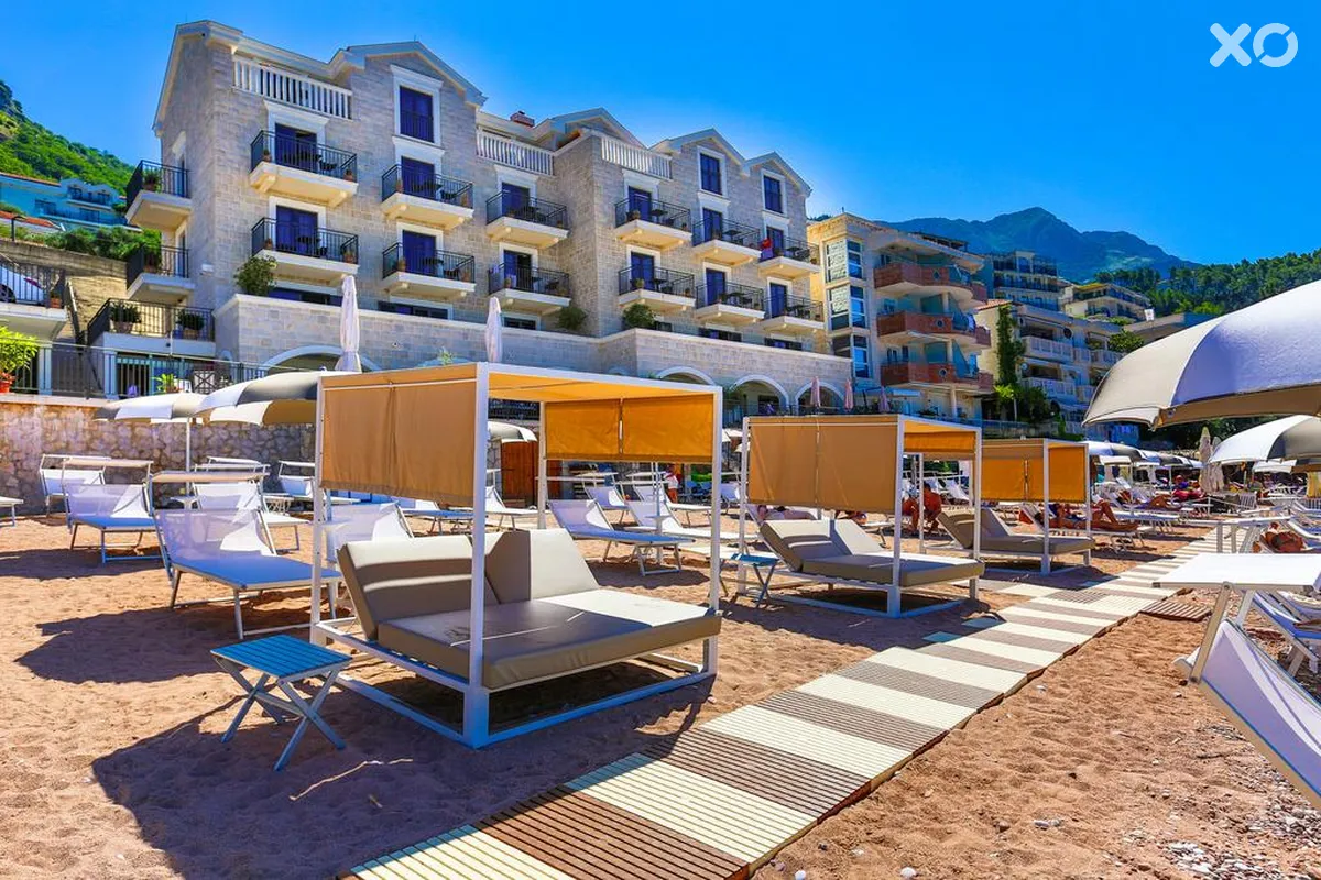 California Hotel