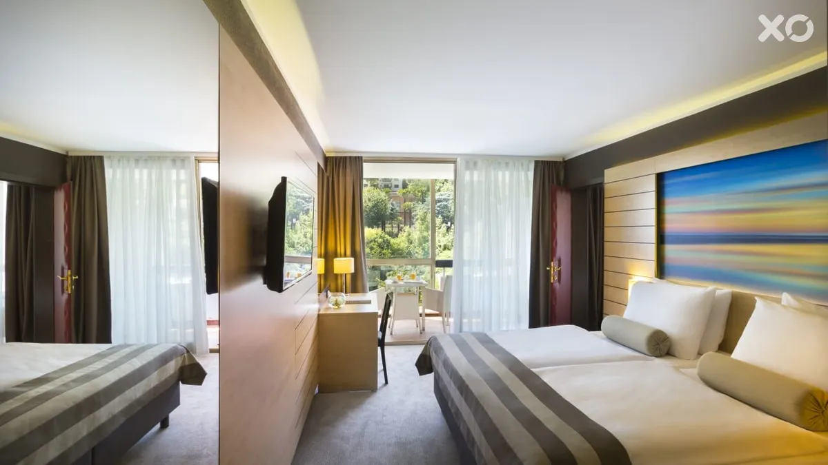 Excelsior Hotel
