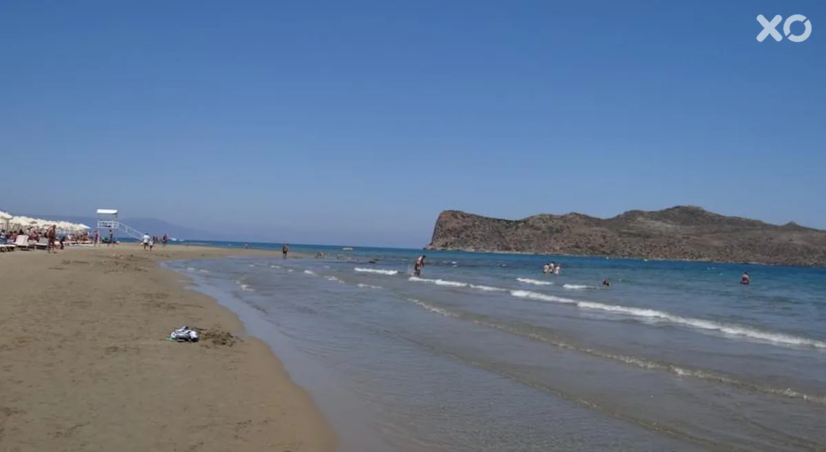 Perla Beach Apartments