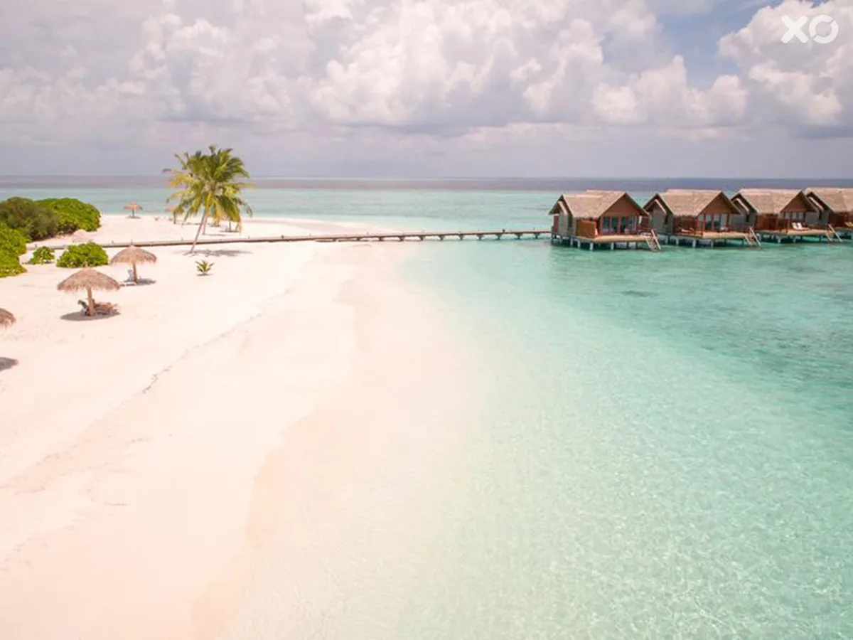 Furaveri Island Resort & Spa