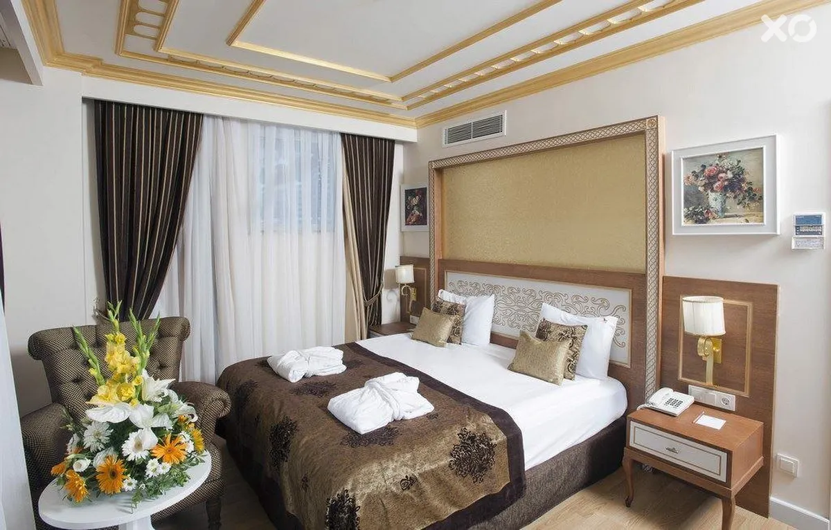 Crystal Palace Luxury Resort & Spa