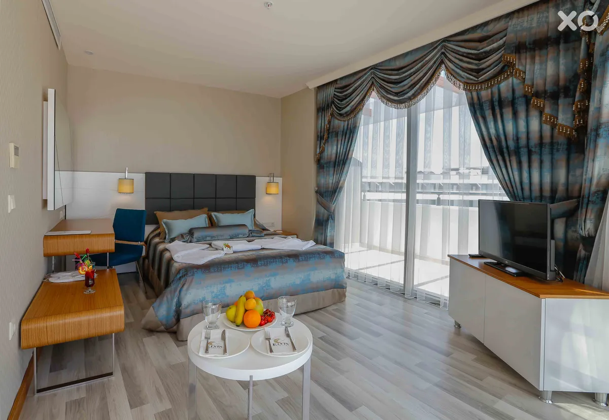 Xoria Deluxe Hotel