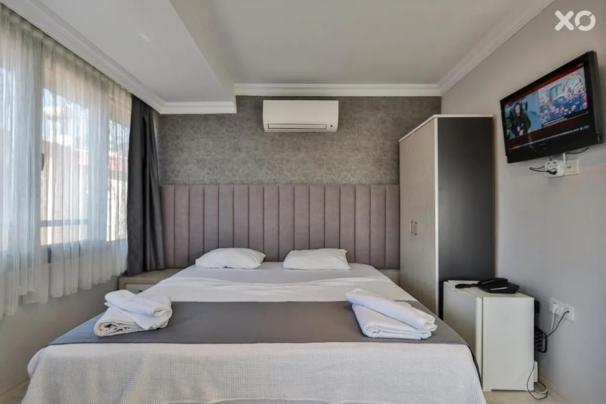 Side Gunes Hotel