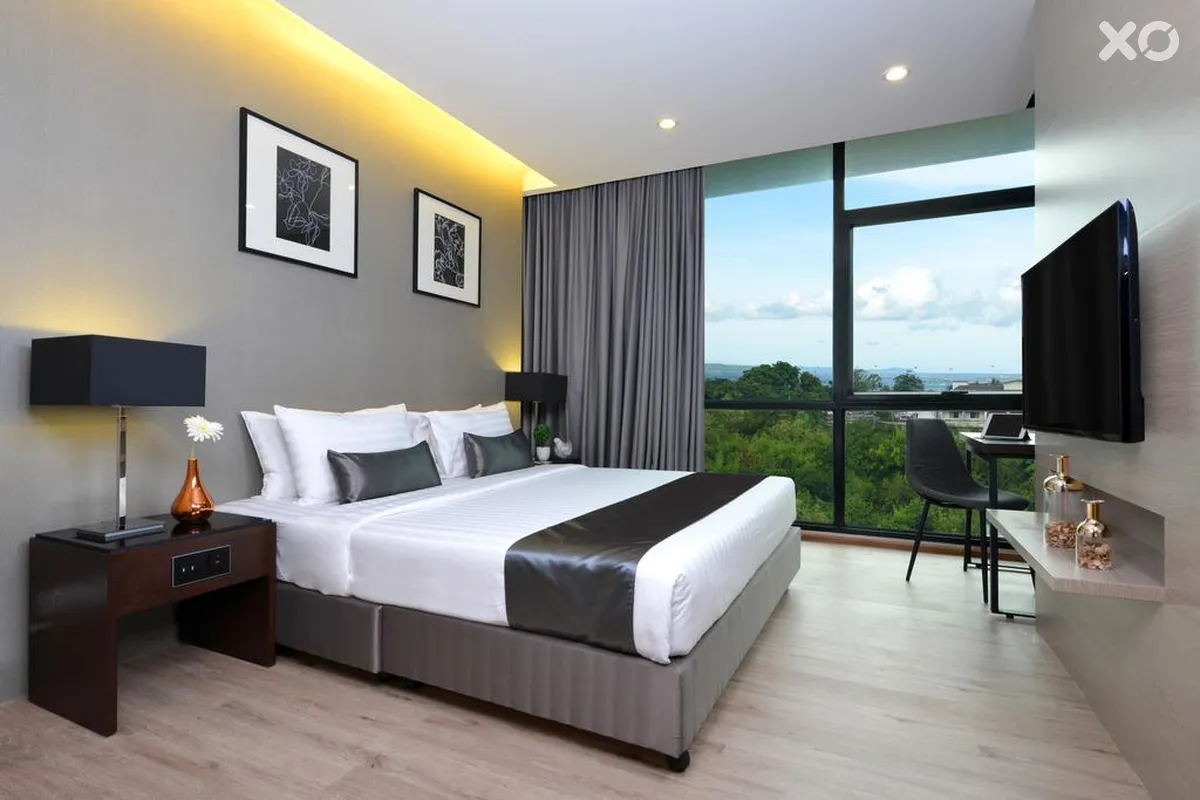 Altera Hotel & Residence