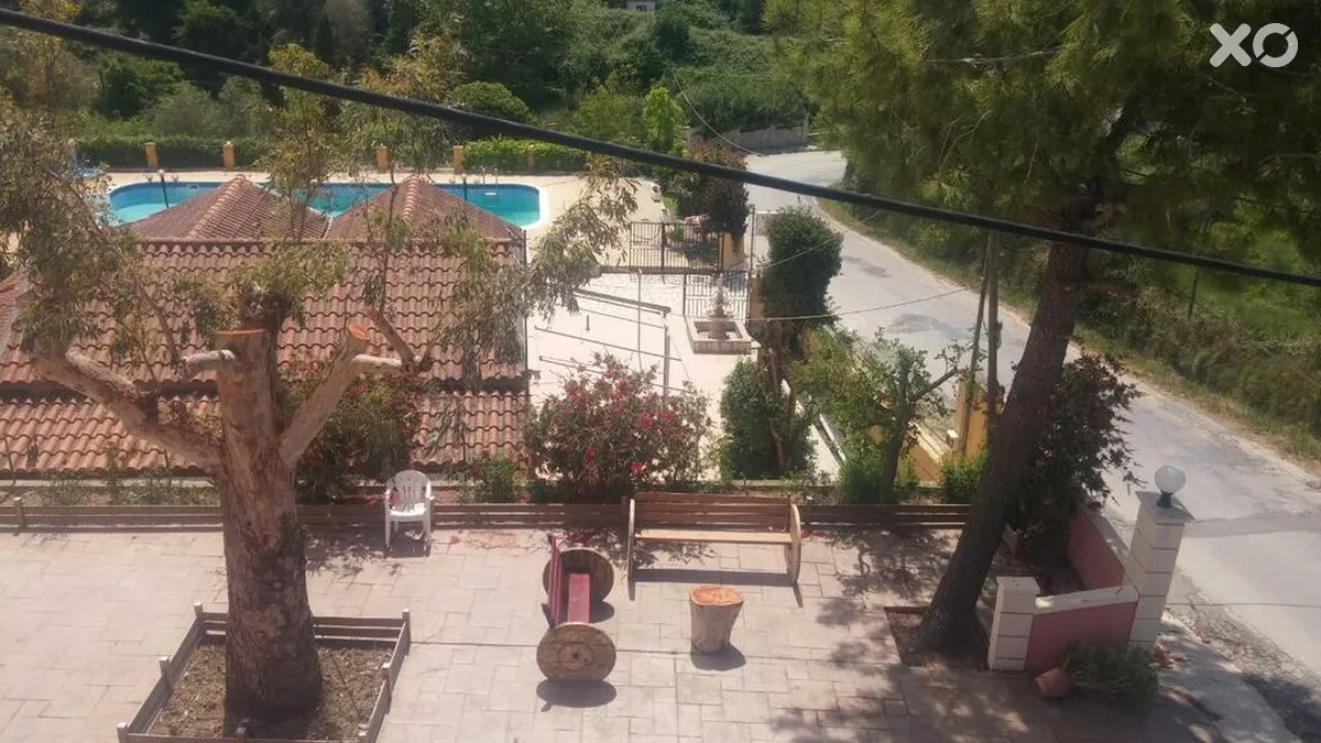 Kouros Apartments & Studios