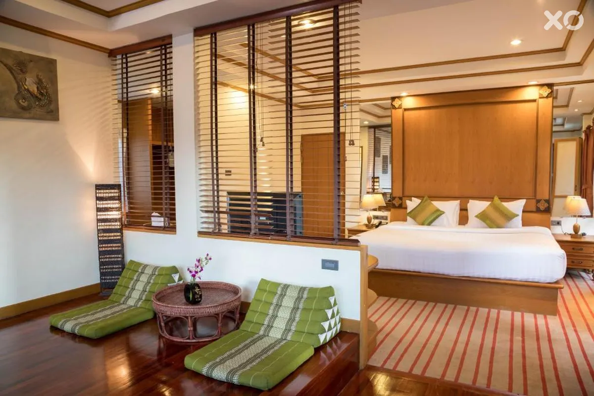 Charlie House Pinklao