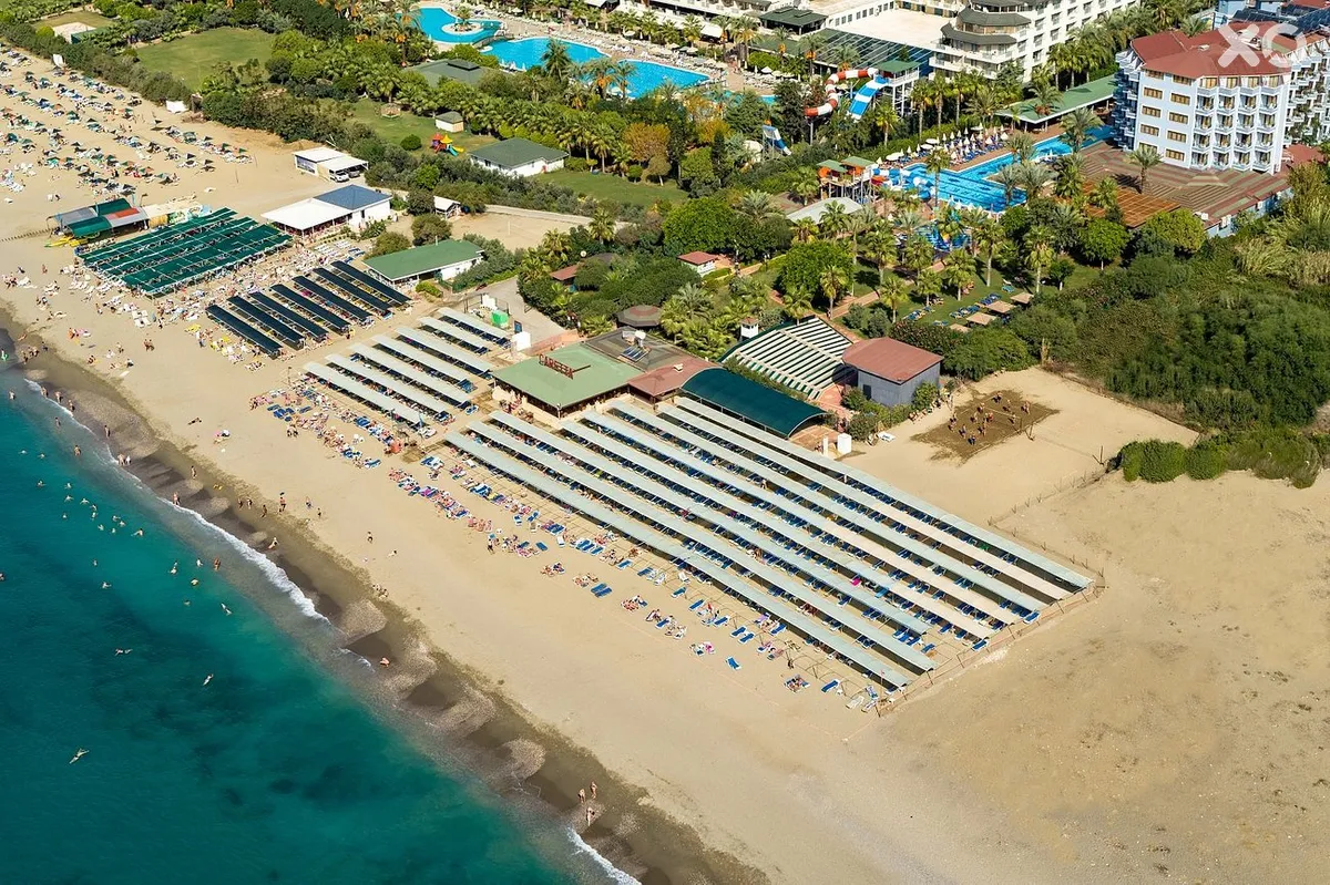 Caretta Beach Hotel