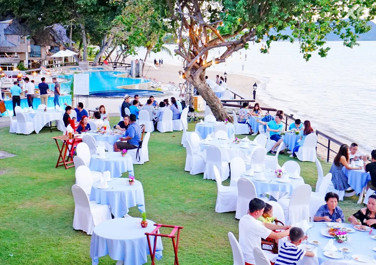 Sunset Park Resort & Spa