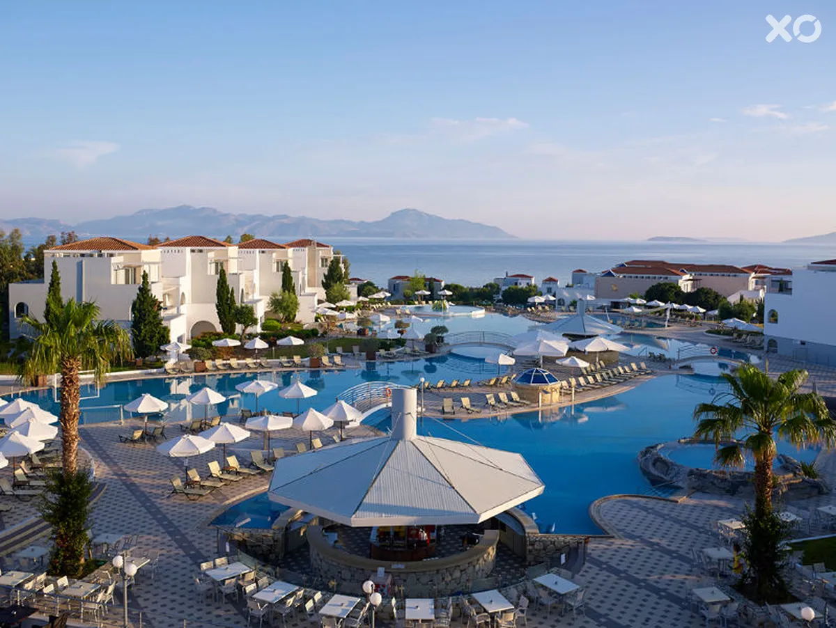 Atlantica Marmari Palace