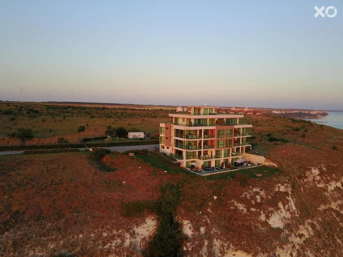 Calithea Complex