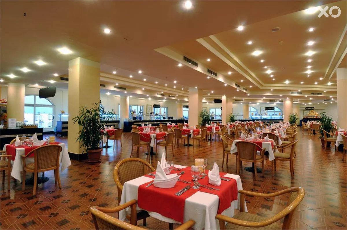 Grand Oasis Resort