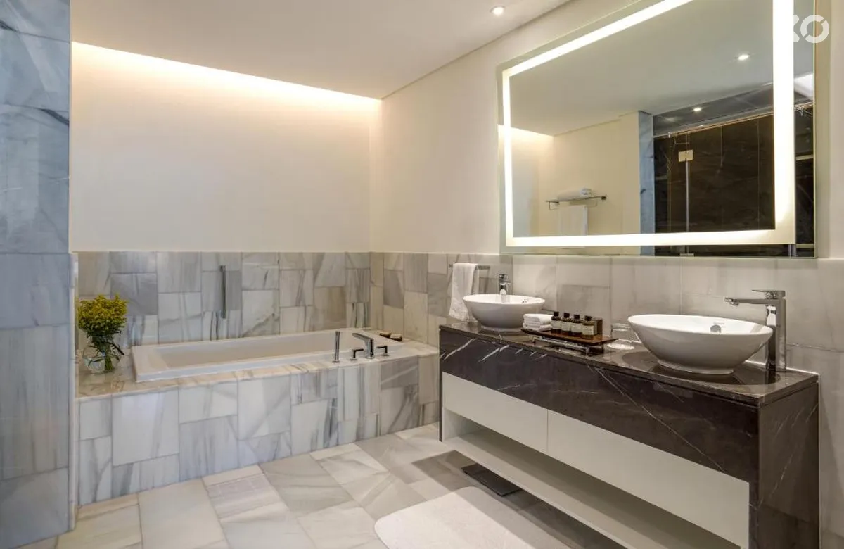Th8 Palm Dubai Beach Resort Vignette Collection