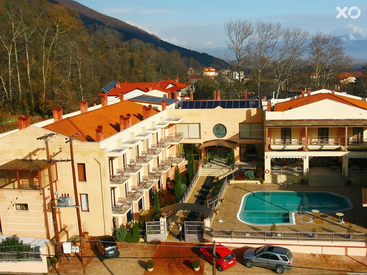 4 Epoxes Hotel Spa