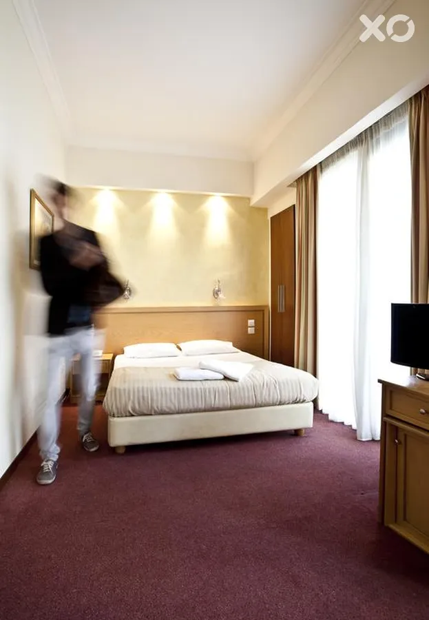 Golden City Hotel