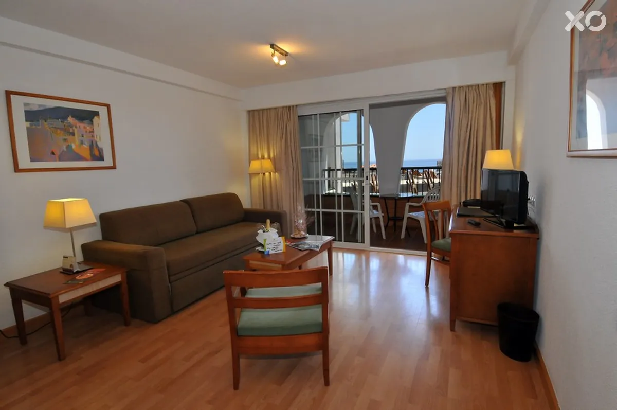 Paradise Park Fun Lifestyle Hotel