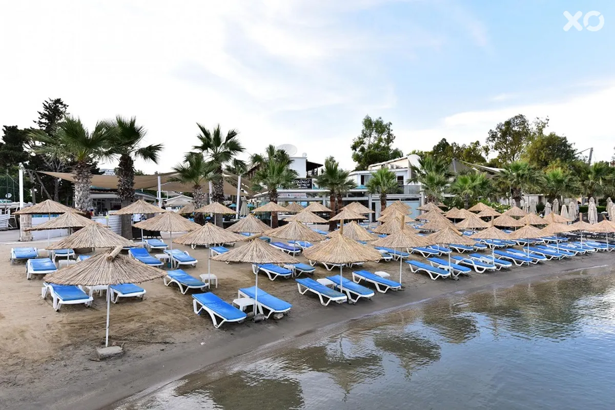 Coconut Beach Hotel