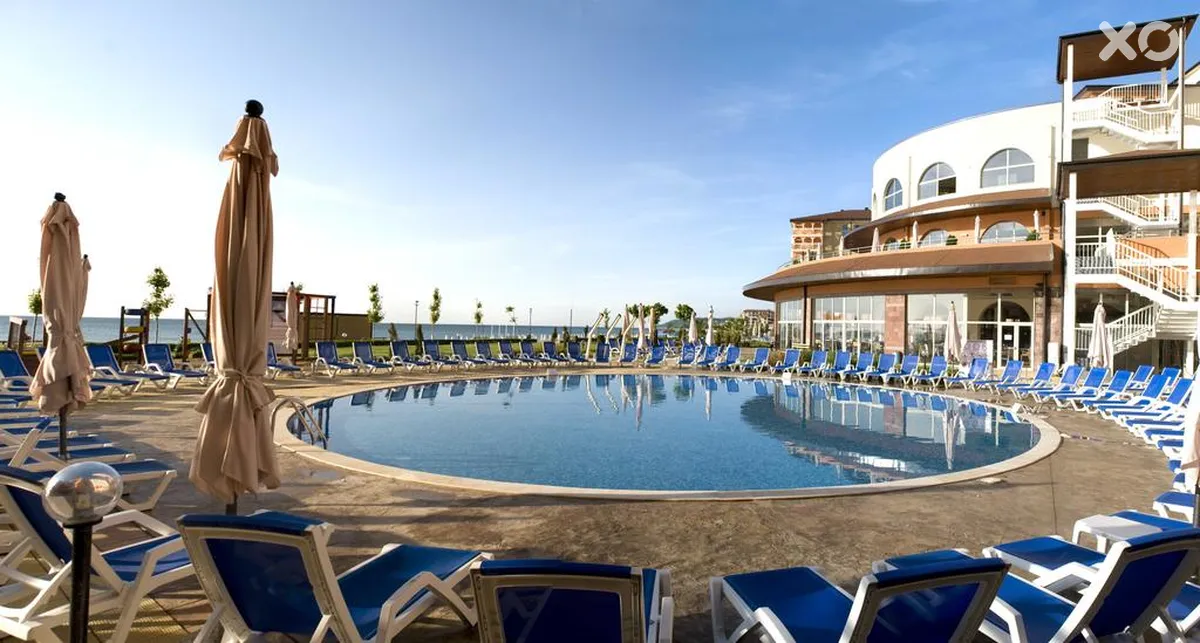 Sol Luna Bay Resort