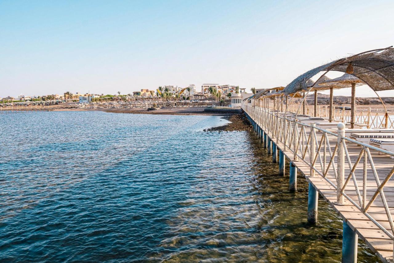 El Karma Aqua Beach Resort