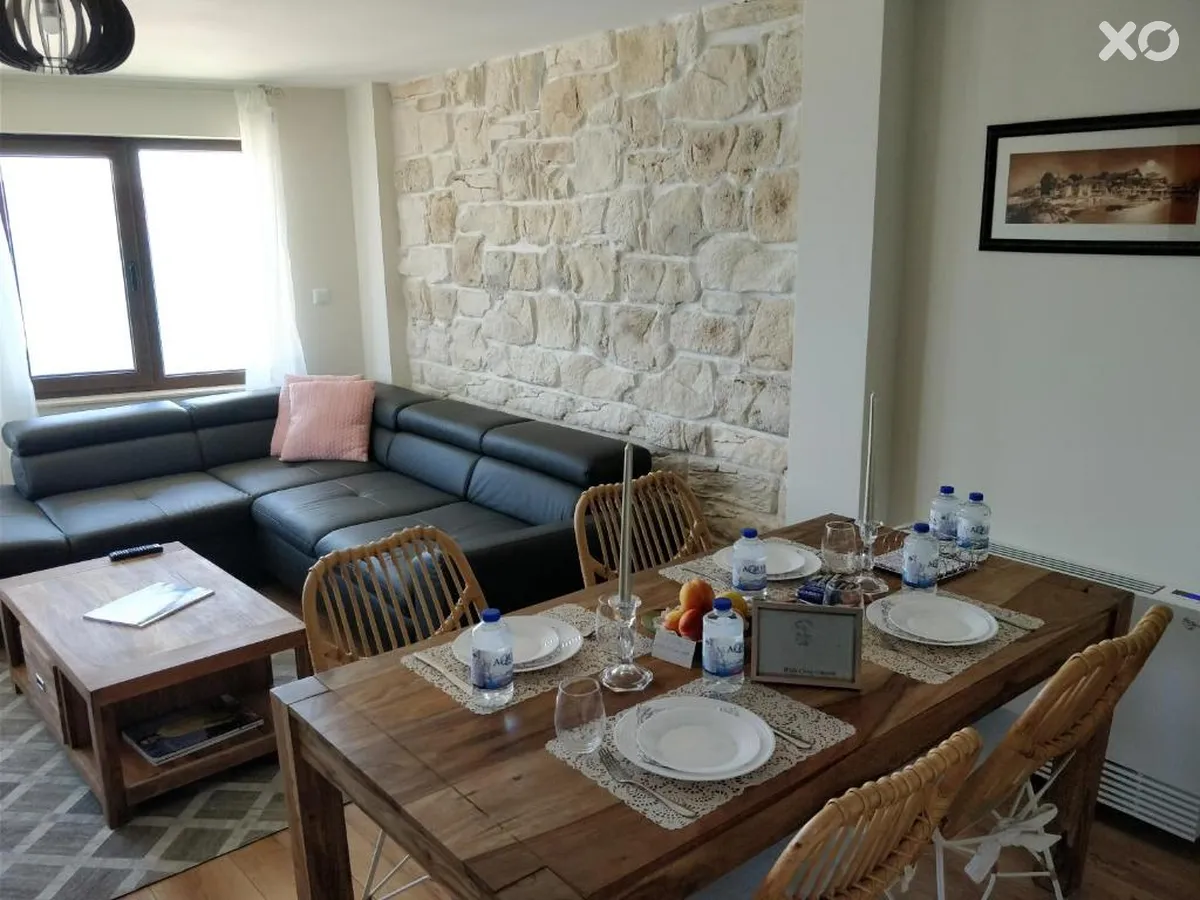 Elea Villa
