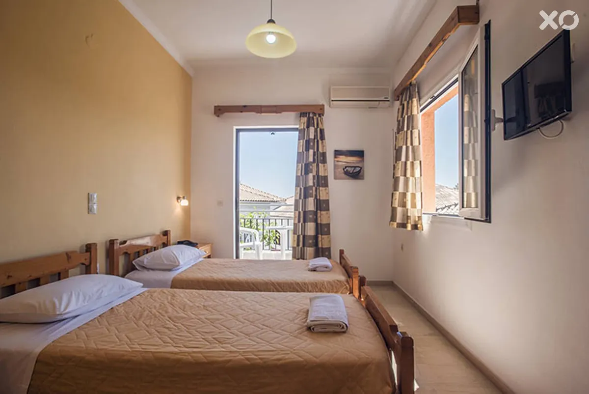 Omirikon Hotel & Apartments
