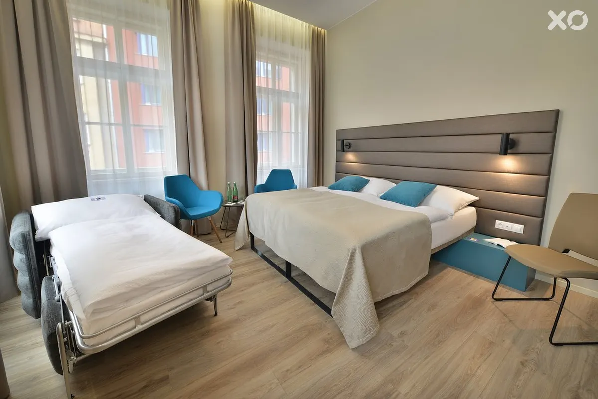 EA Hotel New Town