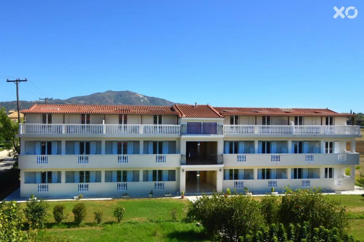 Tassia Hotel