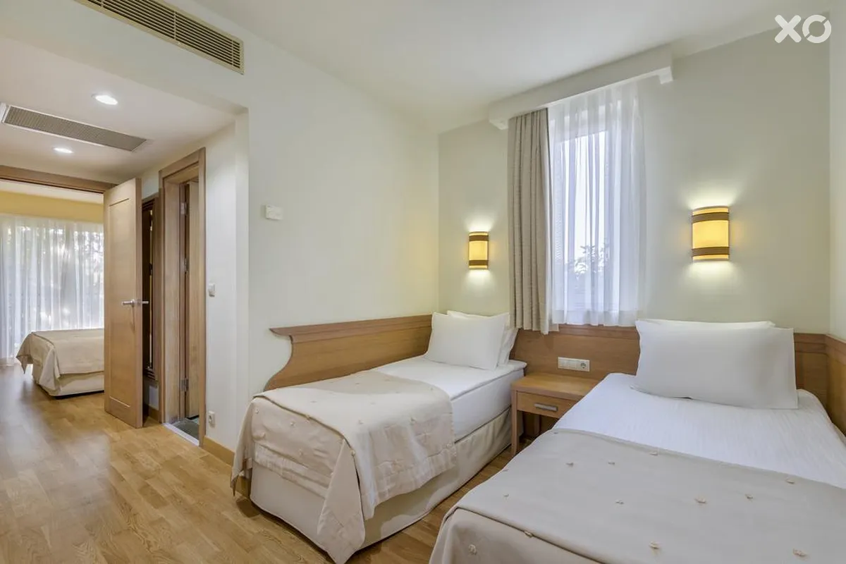 Dobedan Beach Resort Comfort Side