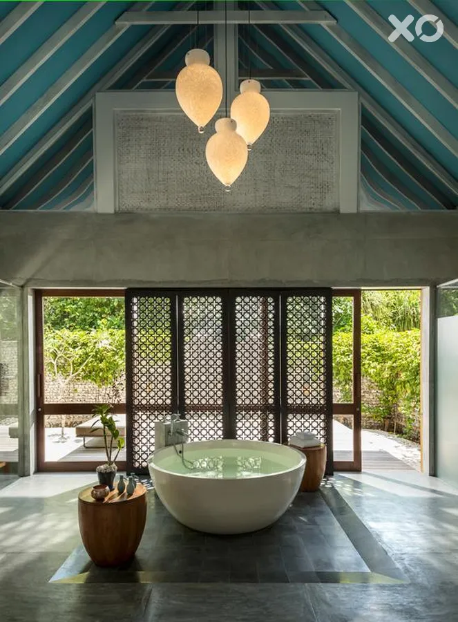Four Seasons Maldives at Landaa Giraavaru Resort
