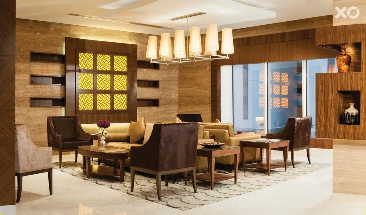 Carlton Downtown Hotel