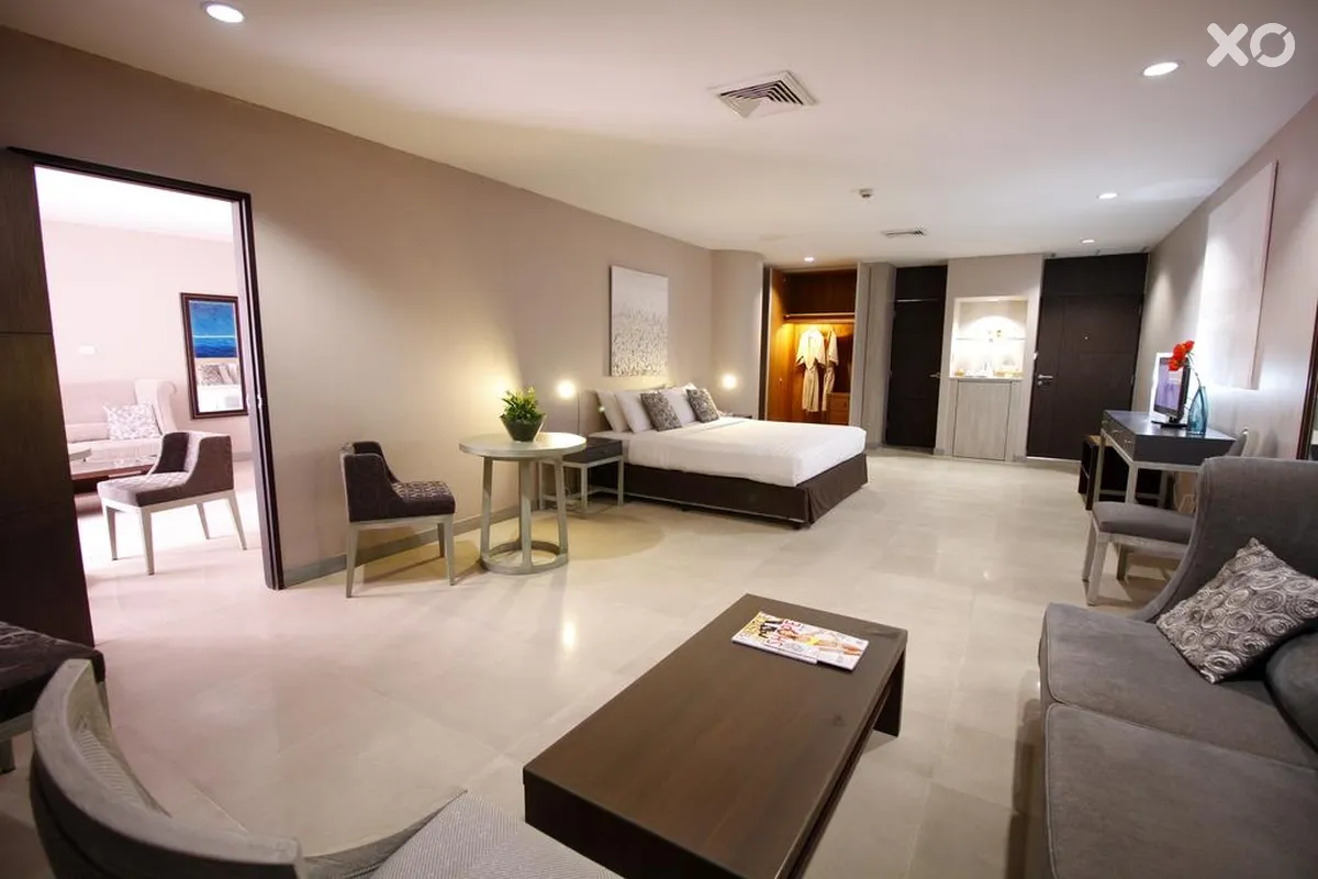Tropicana Hotel