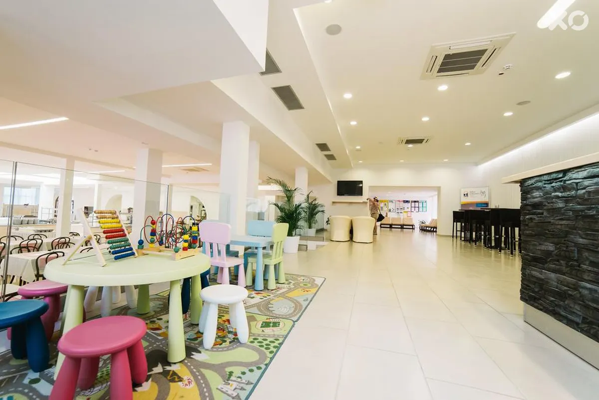 Slaven Hotel & Pavillions