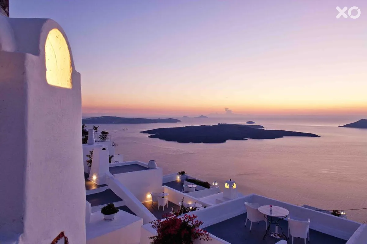 Cliff Side Suites