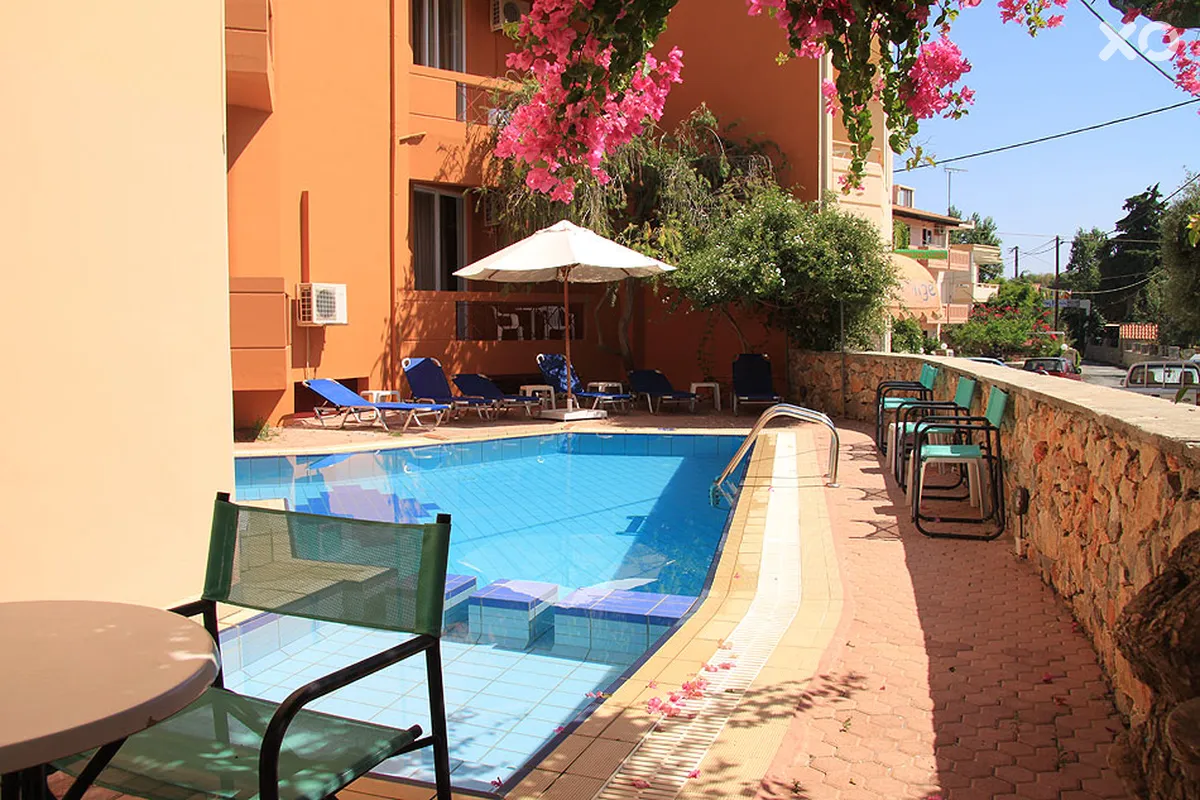 Elotia Hotel