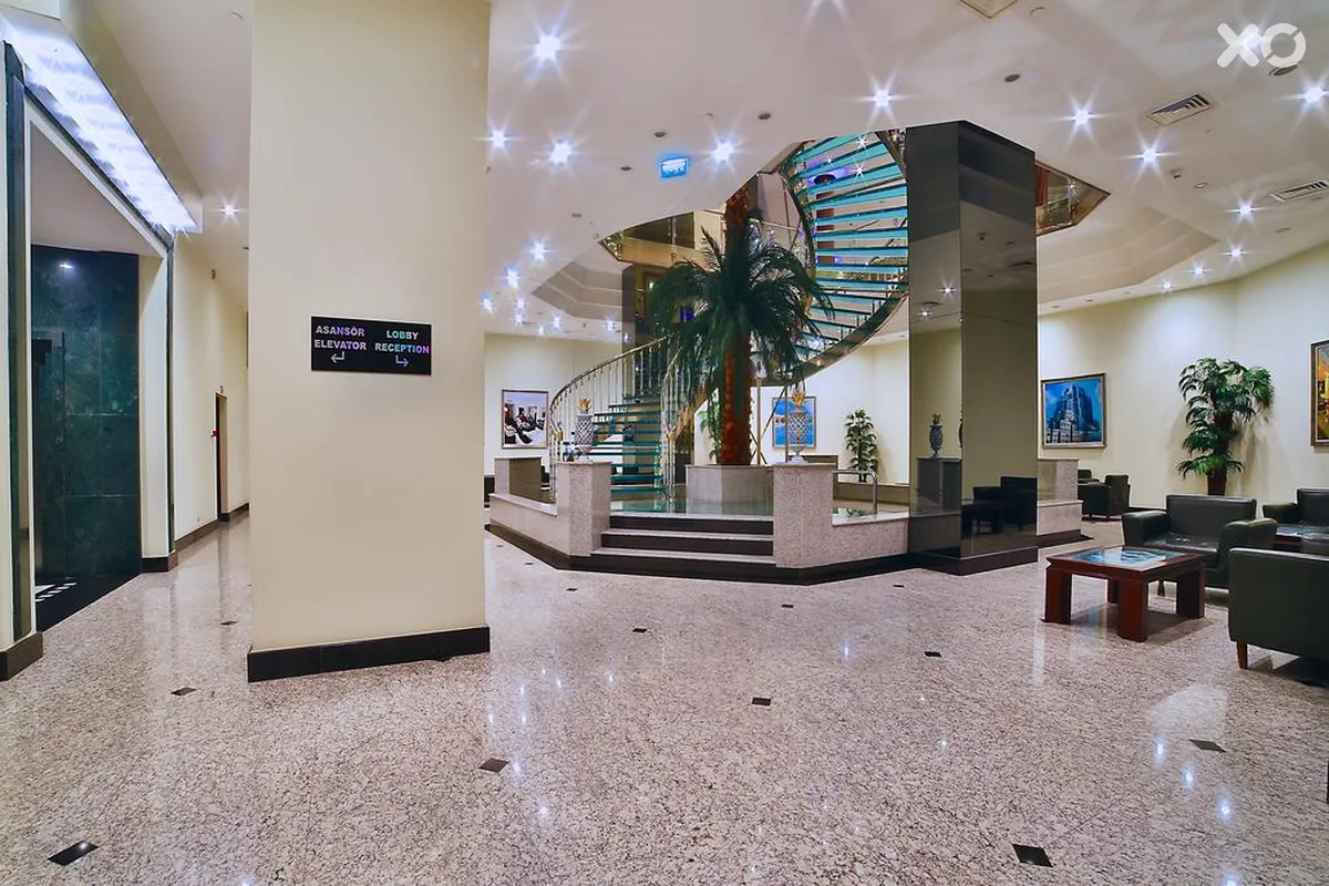 Grand Cevahir Hotel