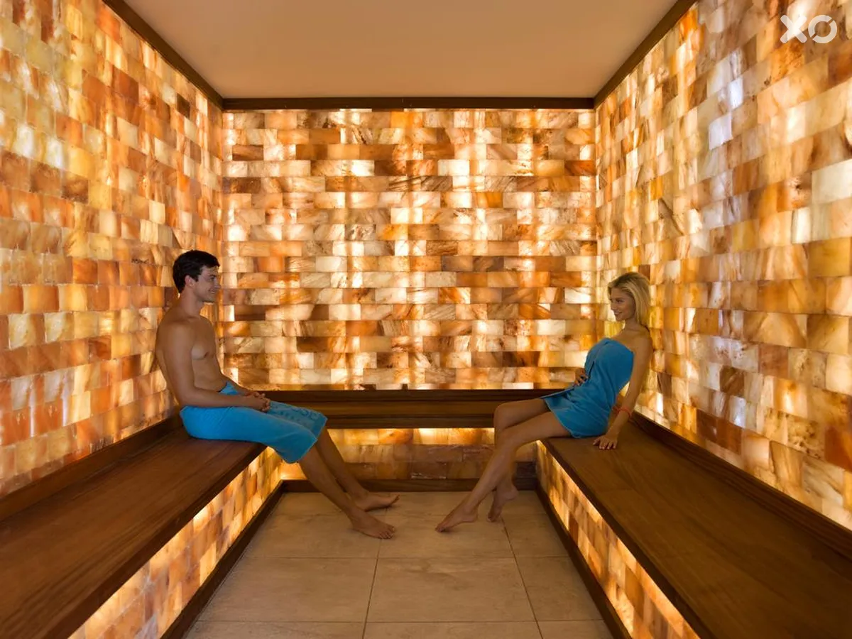 Astor Garden Hotel