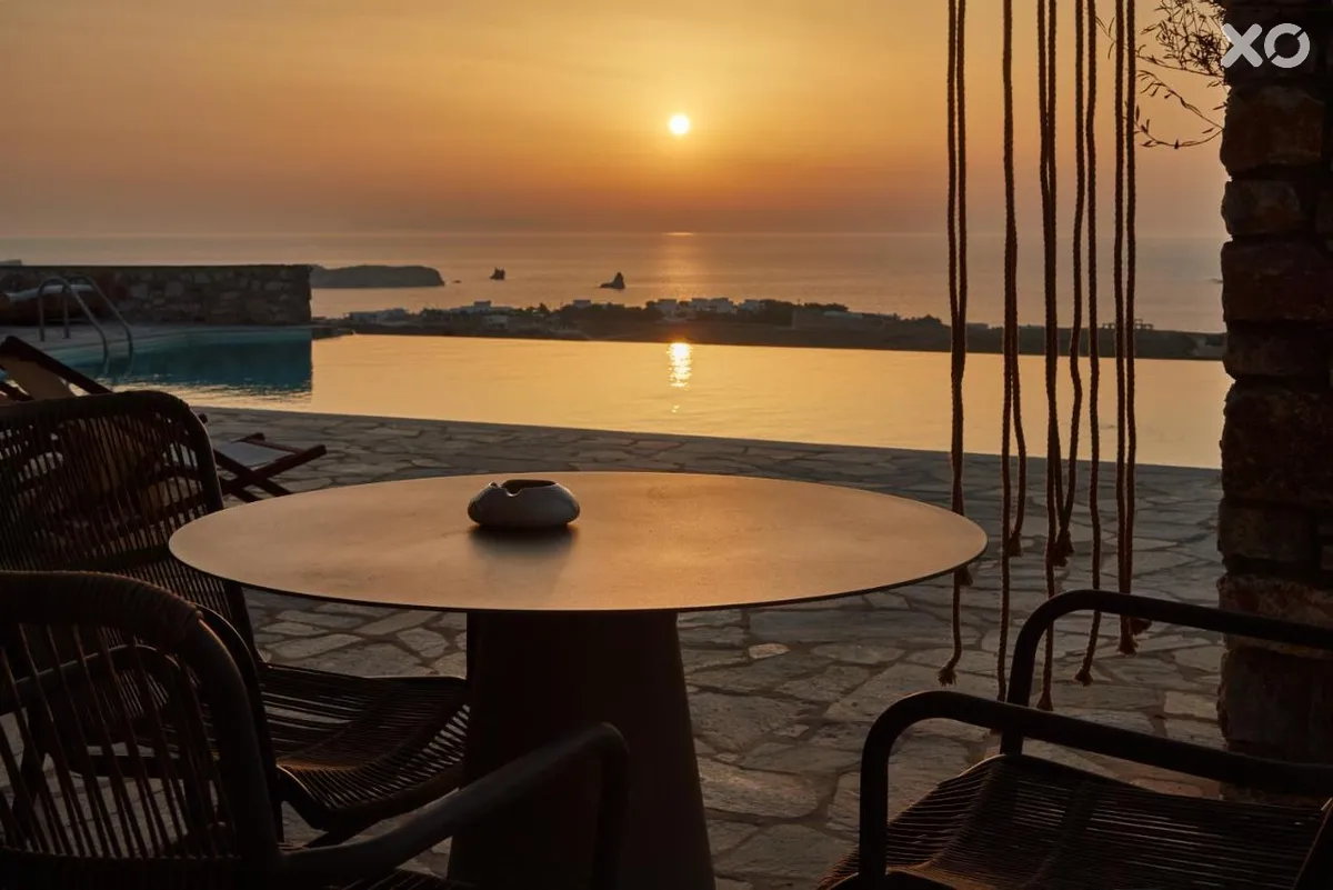 Mythic Paros