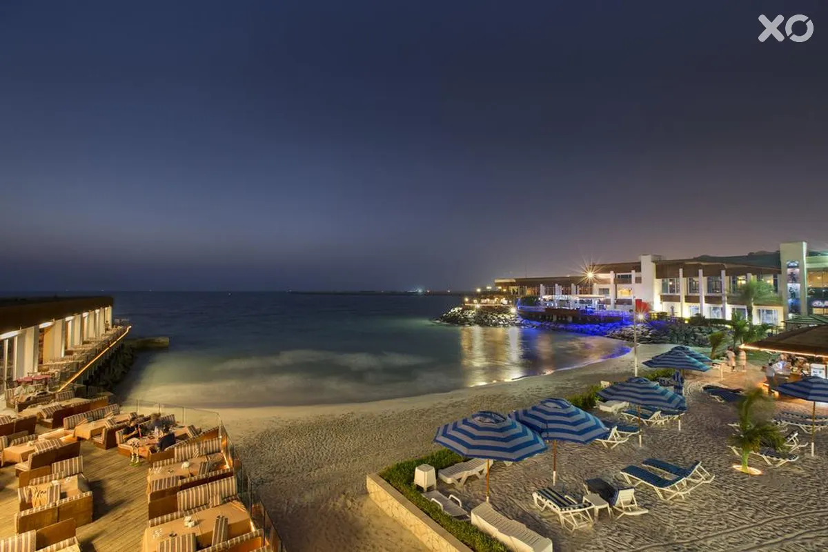 Dubai Marine Beach Resort & Spa
