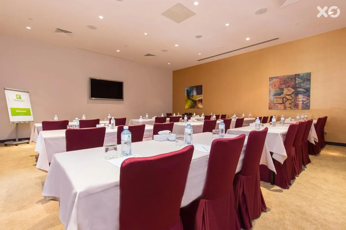 Holiday Inn Abu Dhabi