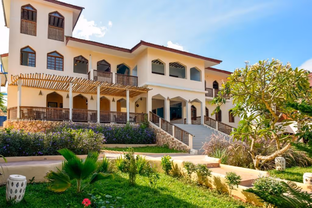 Повільні дні біля Індійського океану! Піщаний пляж, сад та вечірні розваги