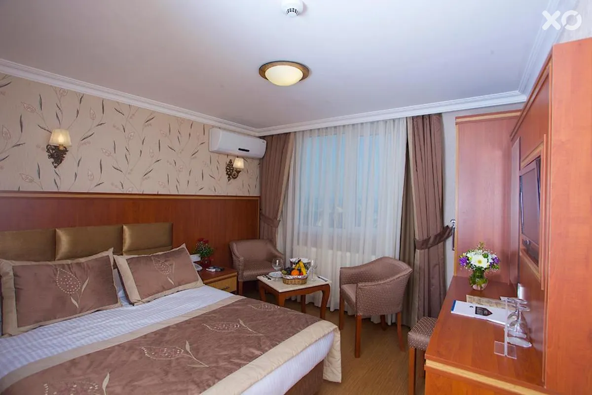 Hermanos Hotel