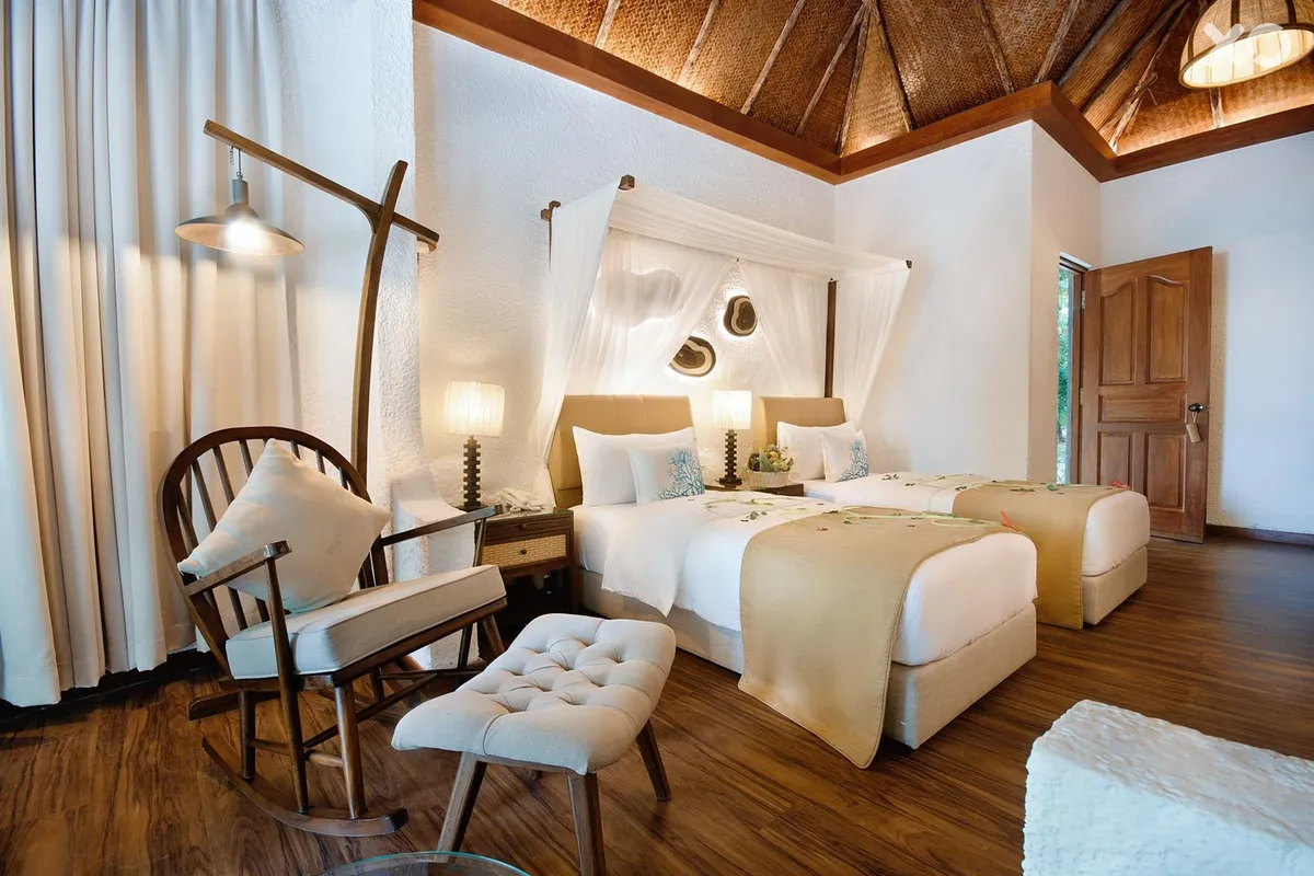 Makunudu Island Resort