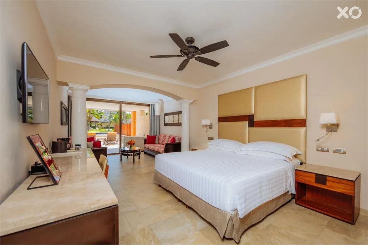 Barcelo Maya Grand Resort