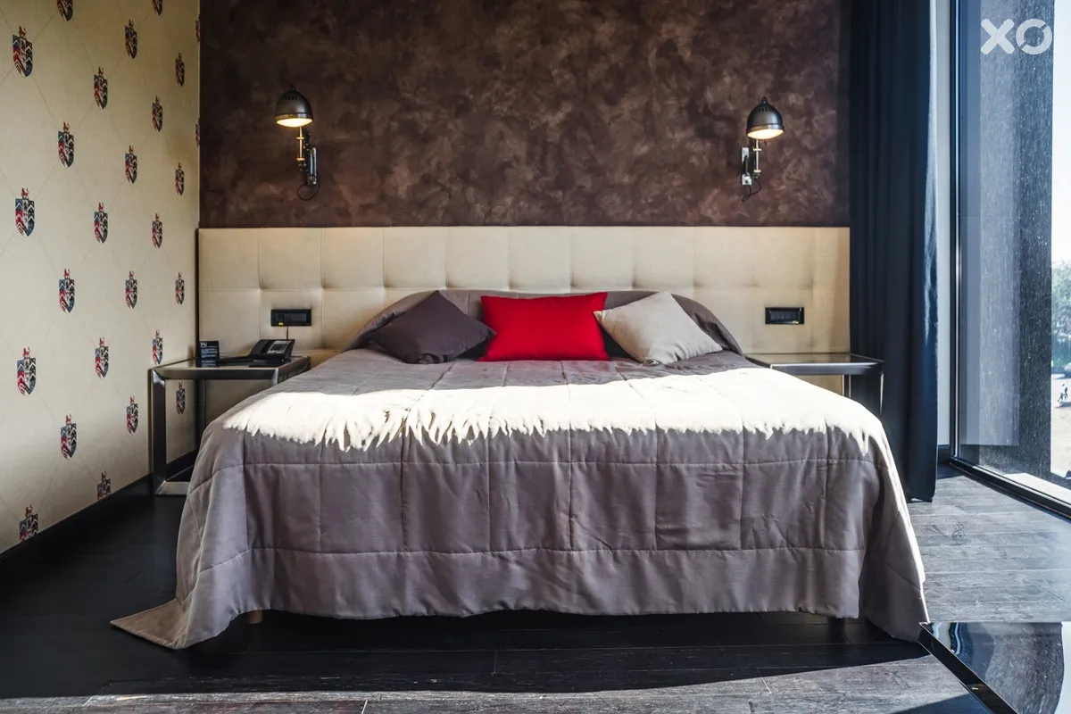M1 Club Hotel
