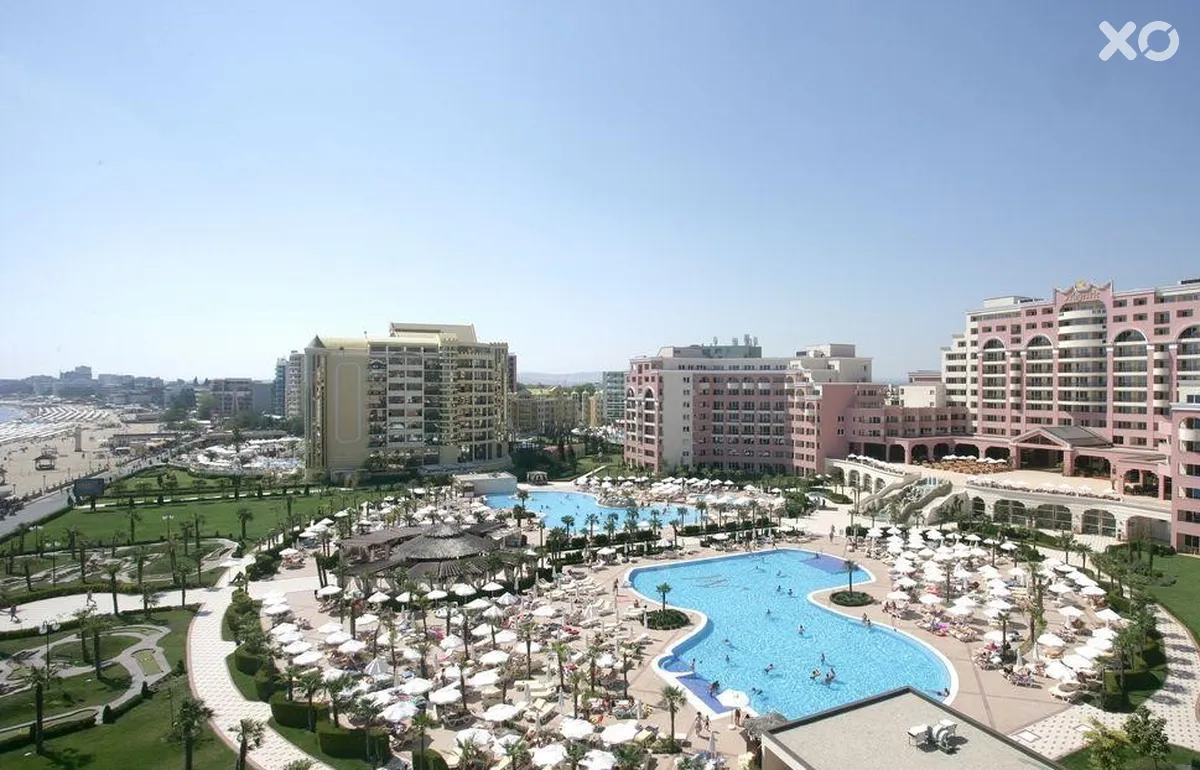 DIT Majestic Beach Resort