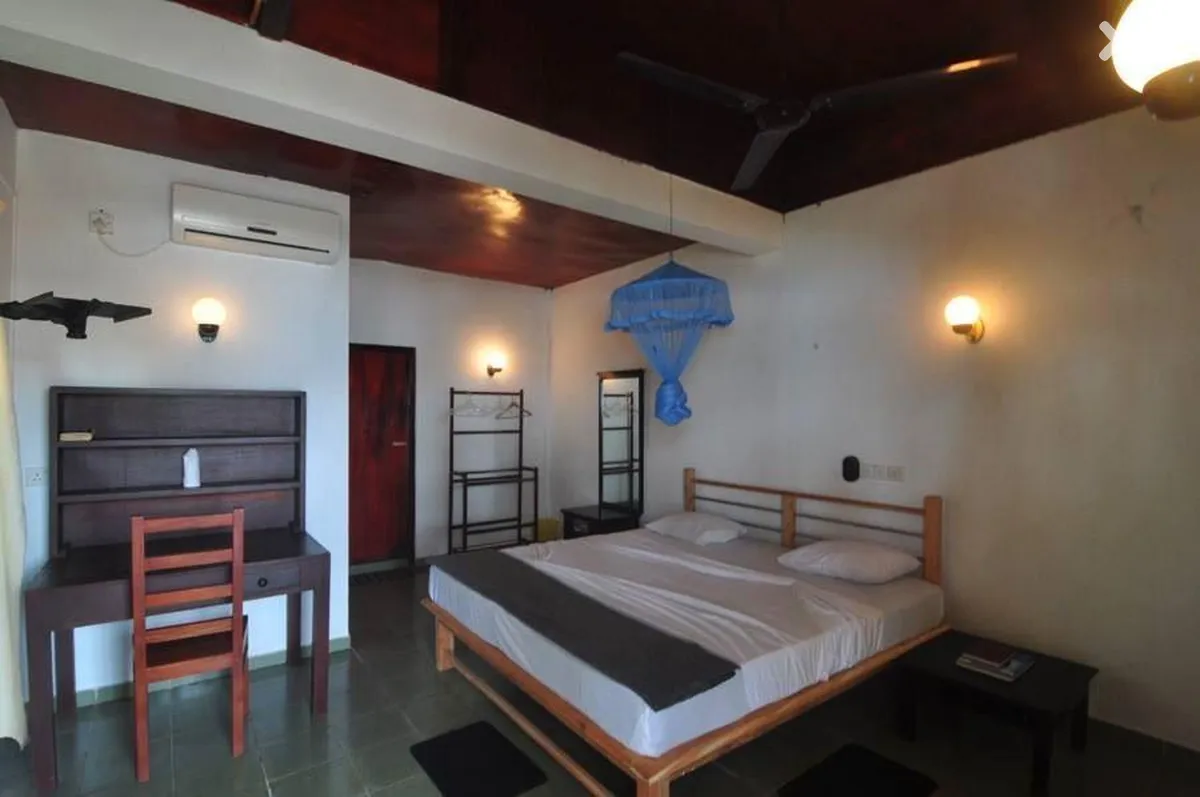 Shanthi Beach Resort